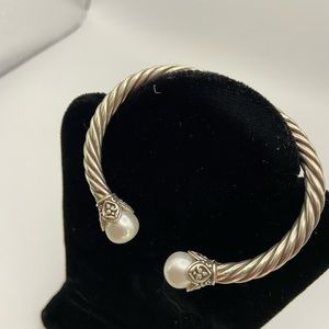 925 Sterling Twisted Cable bracelet with 2 10 mm AA drop pearls hinged